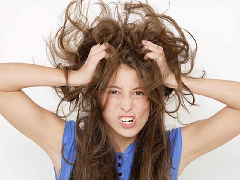 Вісім способів боротьби з волоссям, що плутається
